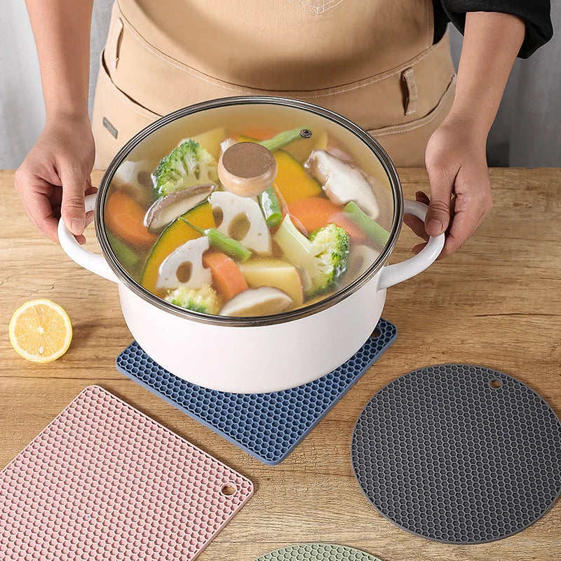 Descanso de silicone | Mesa e cozinha | Proteção Térmica | Estilo | Kit com 2 peças | Antiderrapante